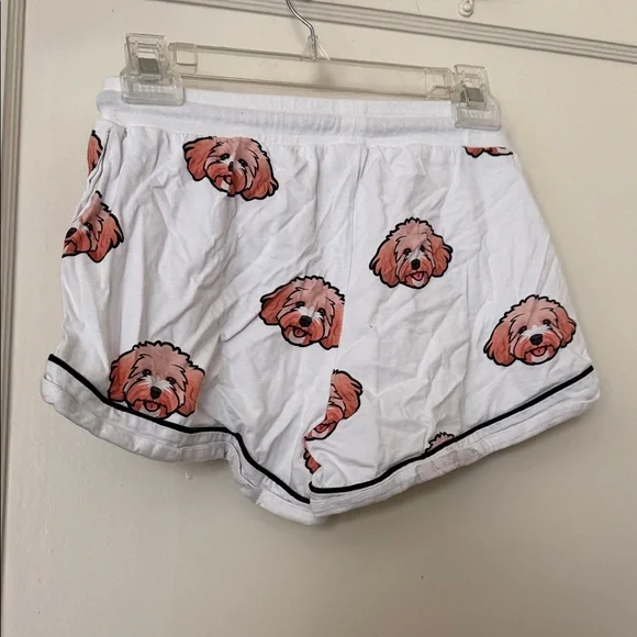 White Shorts with Black Trim size S - Picture 5 of 6